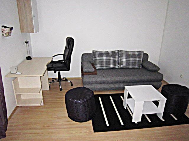 Apartments Mario Primosten Exterior photo
